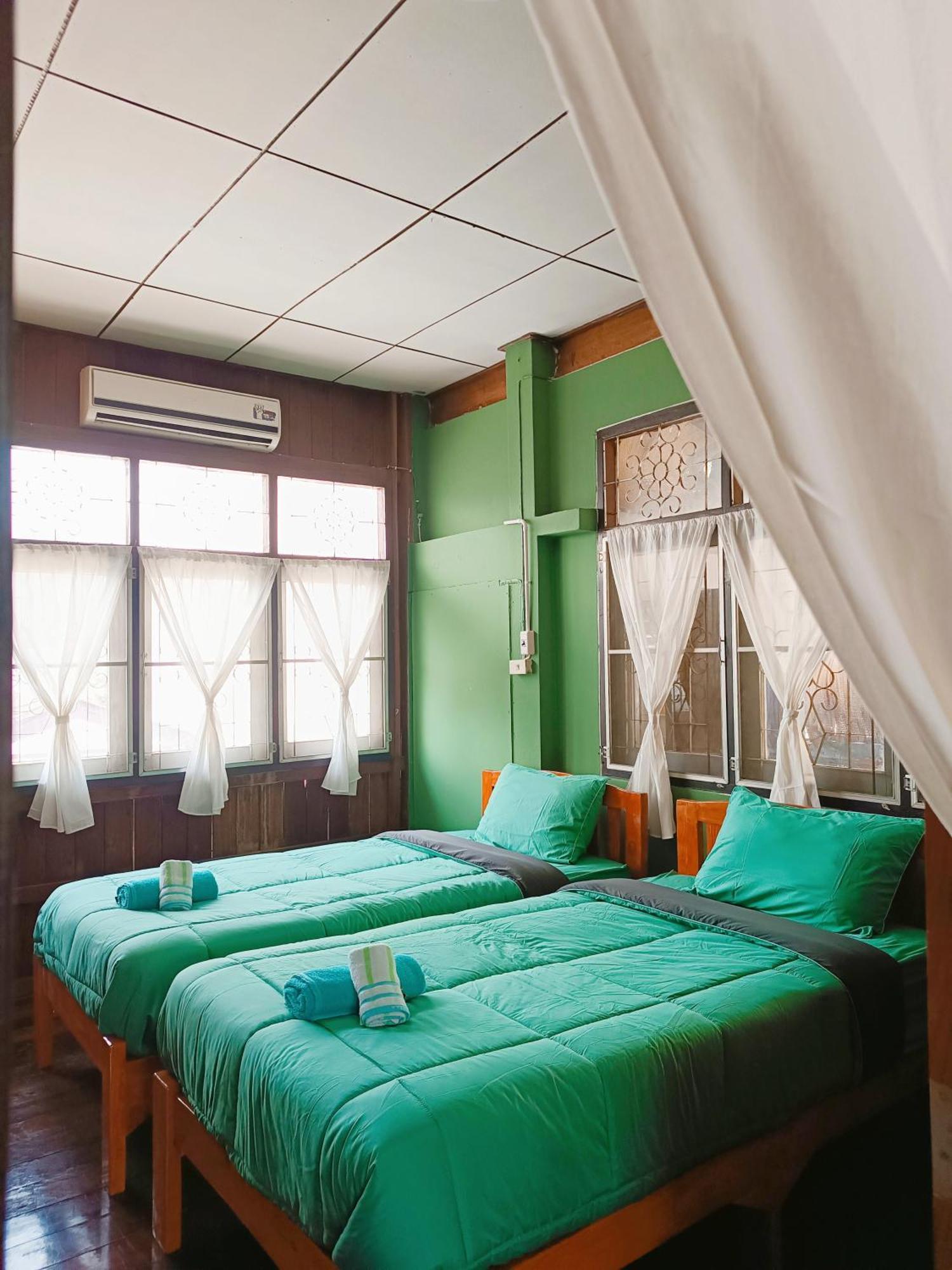 Pai Baan Homestay ปายบ้าน โฮมสเตย์ ถนนคนเดินปาย Exterior foto